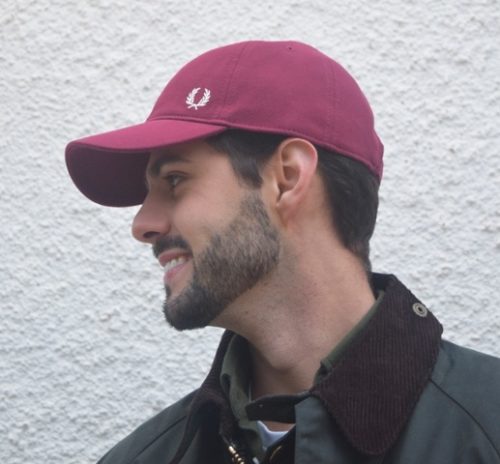 gorra-burdeos-fred-perry