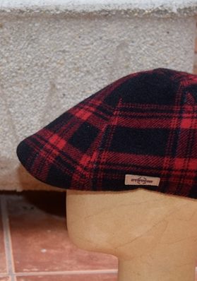 gorra-stetson-cuadros-roja y negra